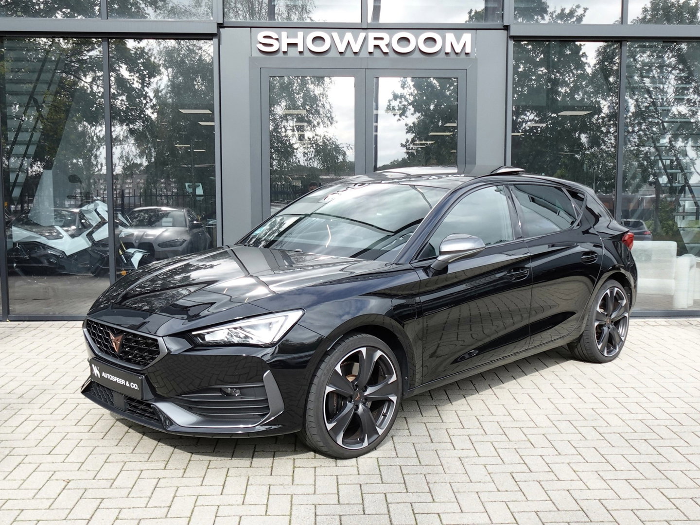 CUPRA Leon Cupra Leon 1.4 e-Hybrid VZ Adrenaline PANO MATRIX KEYLESS VOL