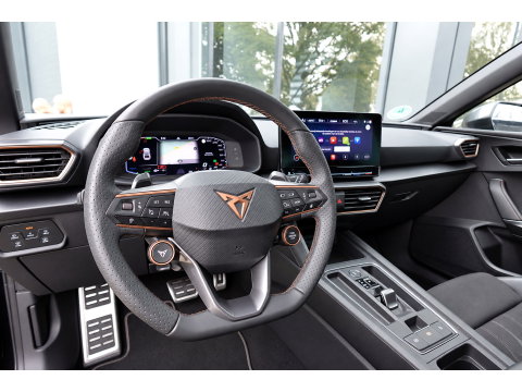 CUPRA Leon Cupra Leon 1.4 e-Hybrid VZ Adrenaline PANO MATRIX KEYLESS VOL