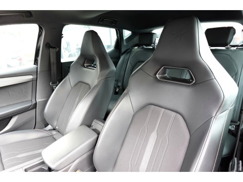 CUPRA Leon Cupra Leon 1.4 e-Hybrid VZ Adrenaline PANO MATRIX KEYLESS VOL