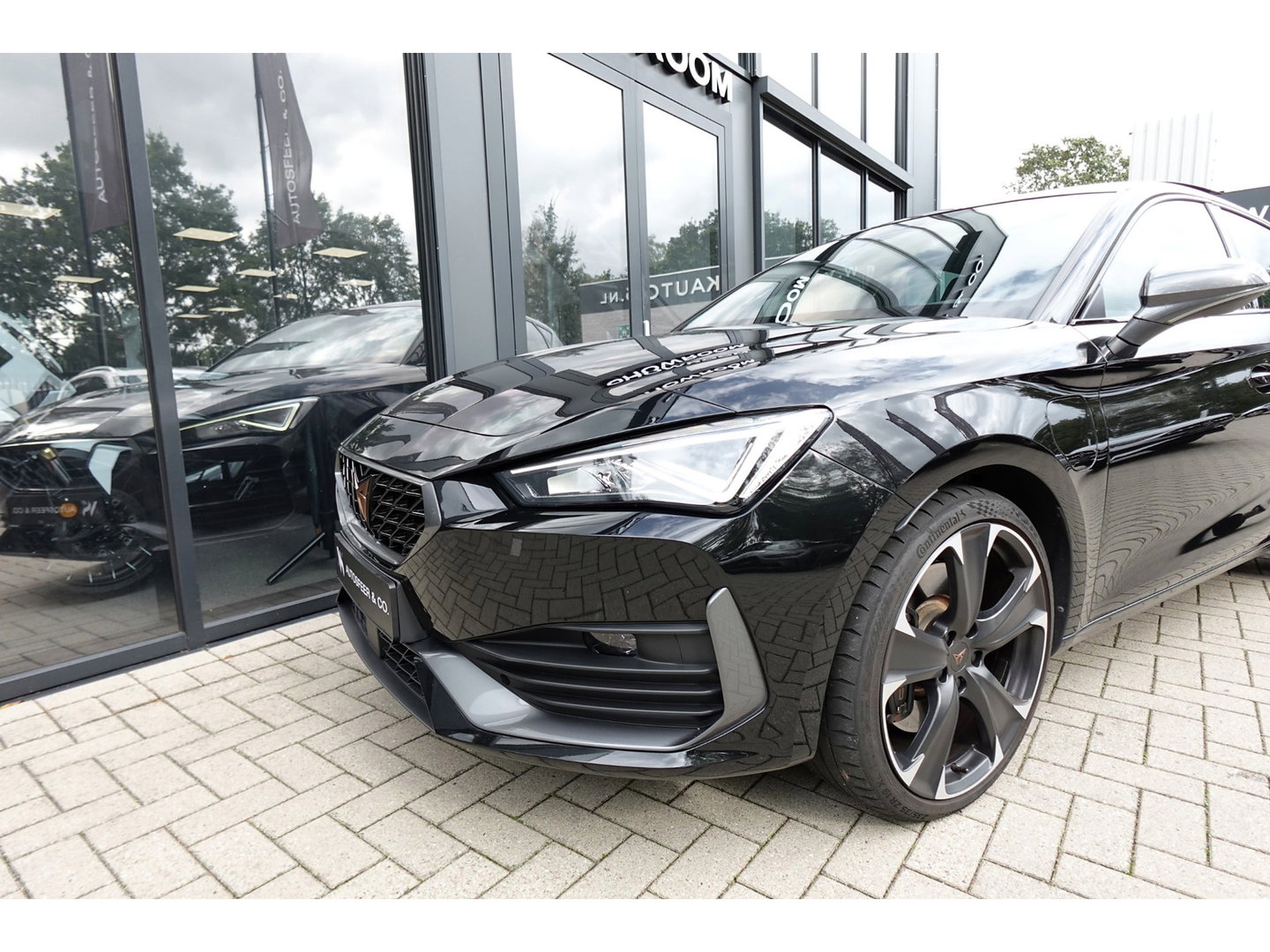 CUPRA Leon Cupra Leon 1.4 e-Hybrid VZ Adrenaline PANO MATRIX KEYLESS VOL