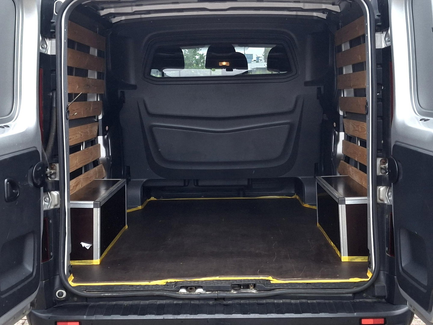 Renault Trafic 1.6 dCi T29 L2H1 DC Comfort | Marge | 6-persoons | Velgen |