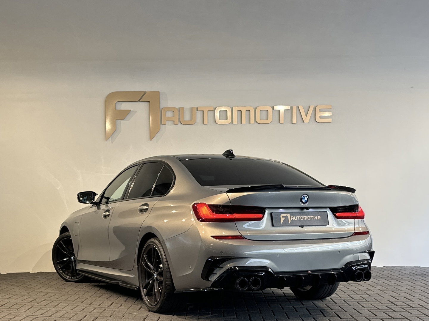 BMW 3-serie 330e High Executive Pano|Laser|Maxton|Kleppensysteem