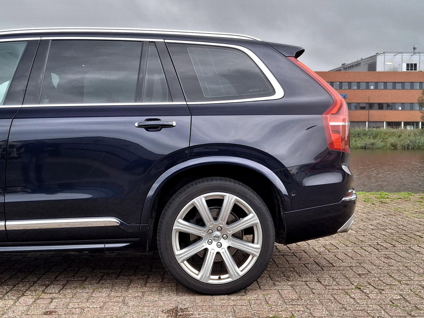 Volvo XC90 2.0 T8 Twin Engine AWD Inscription | PANO | 7P | LEDER | ZEER MOOI!! |
