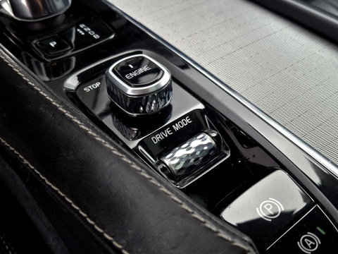 Volvo XC90 2.0 T8 Twin Engine AWD Inscription | PANO | 7P | LEDER | ZEER MOOI!! |