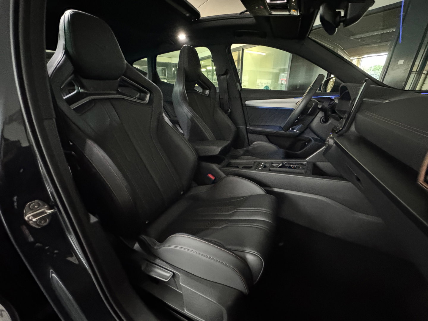 CUPRA Formentor 2.0 TSI 4DRIVE Pano|Kuipstoelen|Beats|Sfeerverlichting