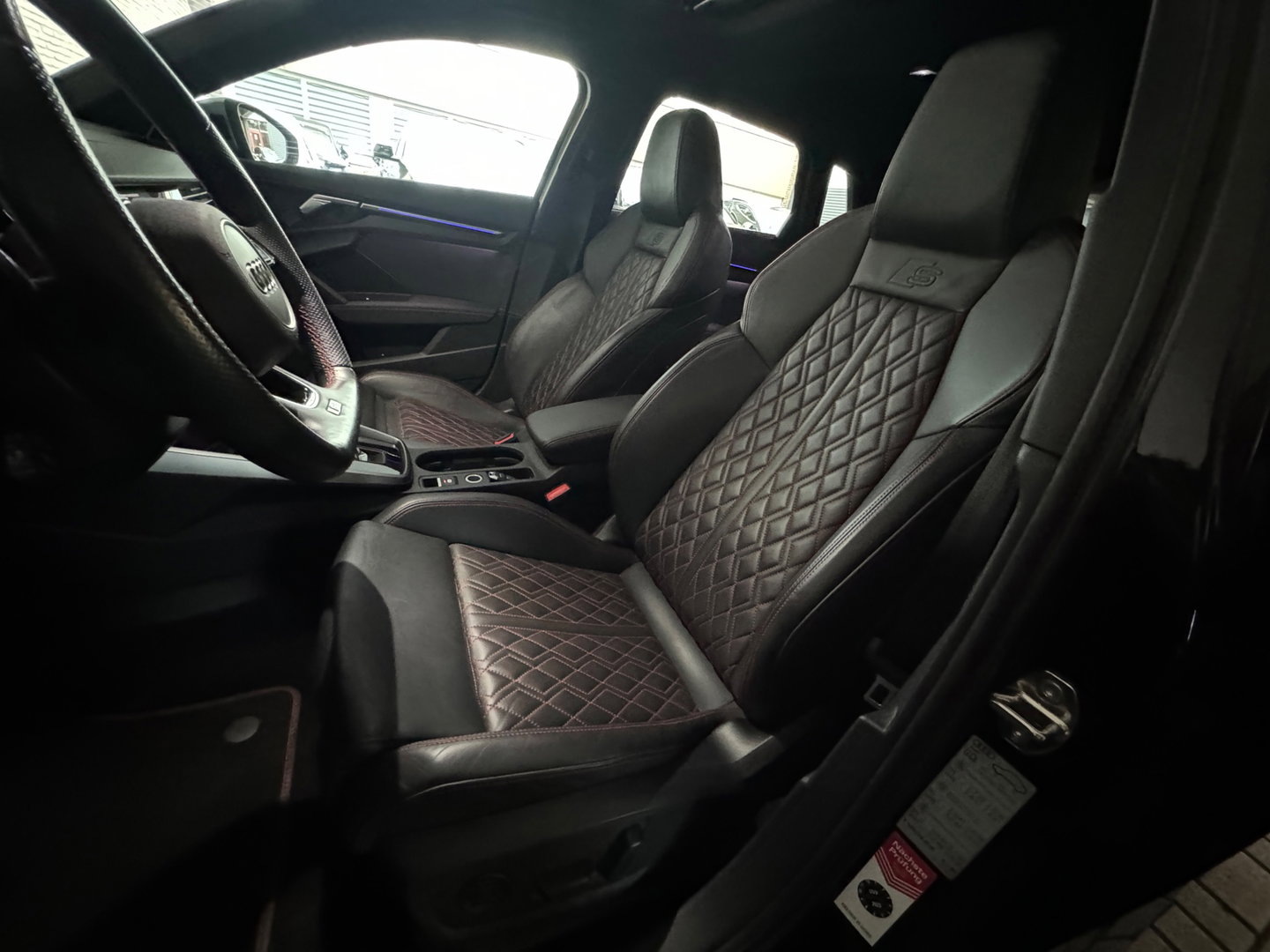 Audi S3 Sportback 2.0 TFSI quattro Pano|RS Seats|ACC|Sfeer|Camera