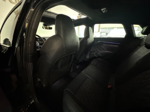 Audi S3 Sportback 2.0 TFSI quattro Pano|RS Seats|ACC|Sfeer|Camera