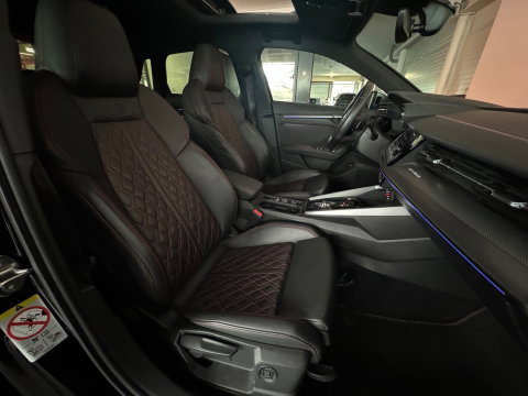 Audi S3 Sportback 2.0 TFSI quattro Pano|RS Seats|ACC|Sfeer|Camera