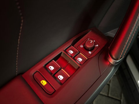 CUPRA Formentor 1.4 e-Hybrid VZ Copper Edition Pano|Memory|360|Keyless