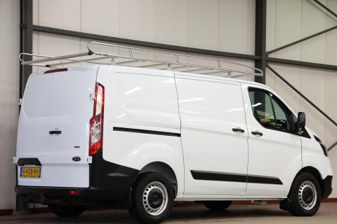 Ford Transit Custom 2.0 TDCI L1H1 IMPERIAAL EN TREKHAAK