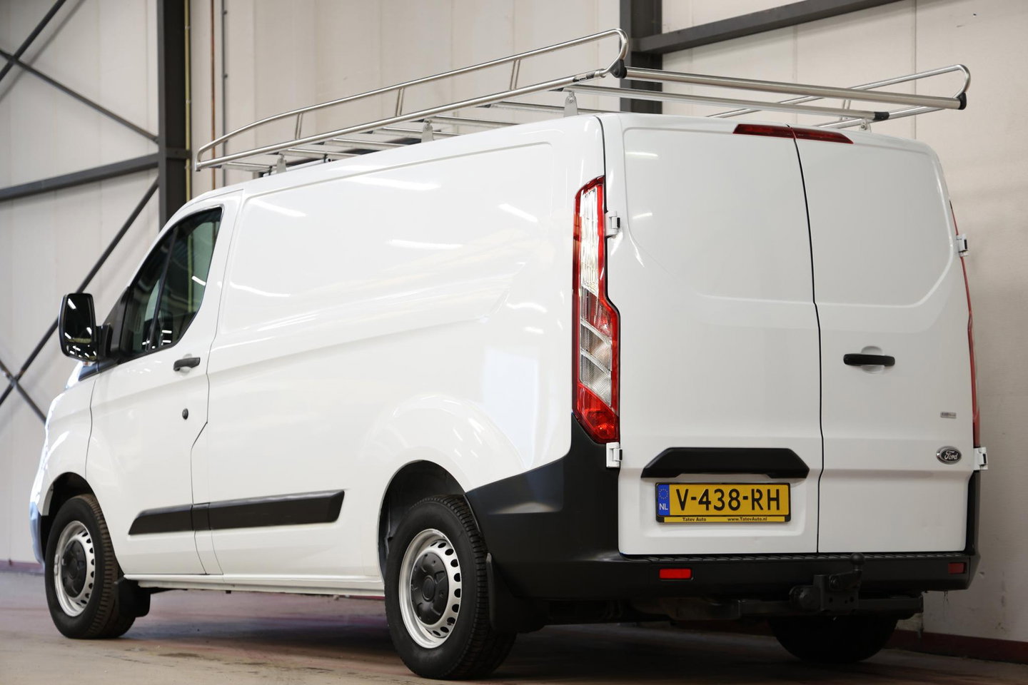Ford Transit Custom 2.0 TDCI L1H1 IMPERIAAL EN TREKHAAK