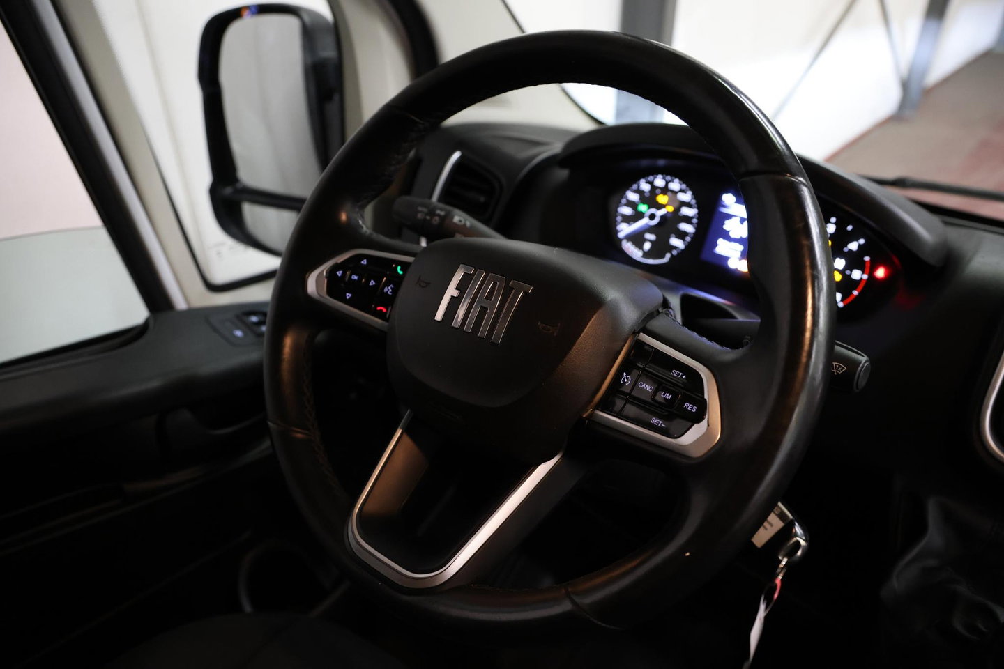 Fiat Ducato 2.2 MultiJet 140 L2H2 LED NAVI CAMERA