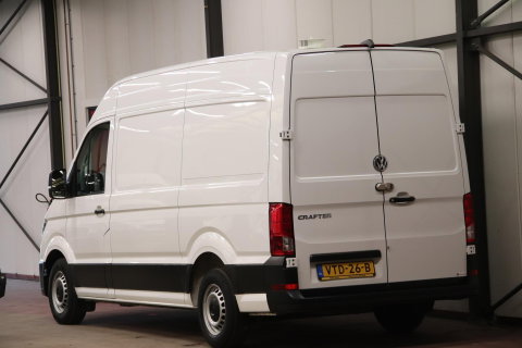 Volkswagen Crafter 2.0 TDI 140PK L3H3 EURO 6 3000KG trekvermogen Volkswagen Crafter 35 2.0 TDI 140PK L3H3 (oude L2H2) EURO 6