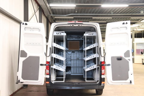 Volkswagen Crafter 2.0 TDI 140PK L3H3 EURO 6 3000KG trekvermogen Volkswagen Crafter 35 2.0 TDI 140PK L3H3 (oude L2H2) EURO 6