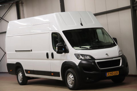 Peugeot Boxer 140PK L4H3 AIRCO CAMERA Peugeot Boxer 140PK L4H3 AIRCO CRUISE CONTROL