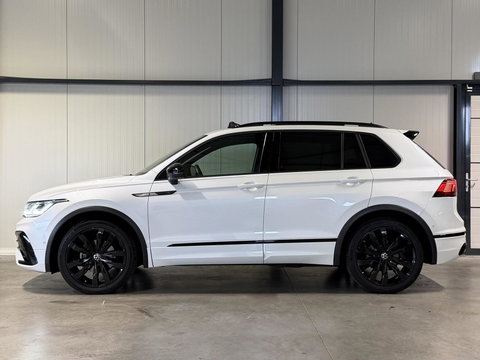 Volkswagen Tiguan 1.5 TSI R-Line Pano Head-up Trekhaak VOL!