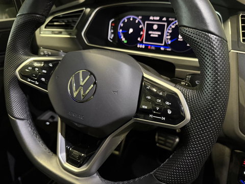 Volkswagen Tiguan 1.5 TSI R-Line Pano Head-up Trekhaak VOL!