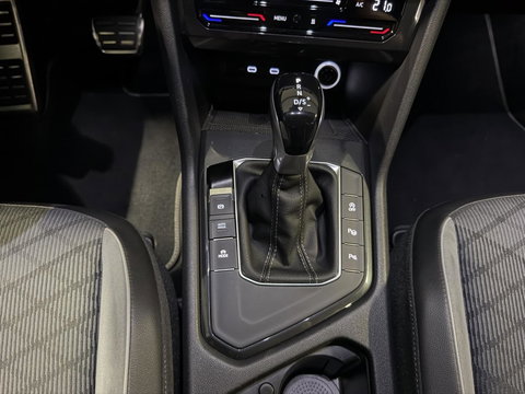 Volkswagen Tiguan 1.5 TSI R-Line Pano Head-up Trekhaak VOL!
