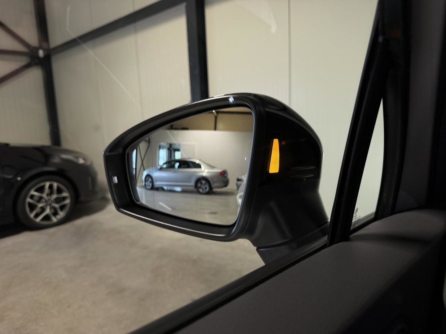 Volkswagen Tiguan 1.5 TSI R-Line Pano Head-up Trekhaak VOL!
