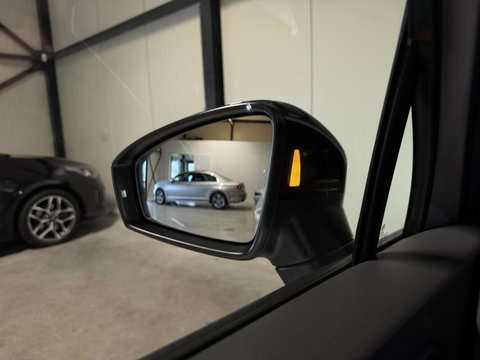 Volkswagen Tiguan 1.5 TSI R-Line Pano Head-up Trekhaak VOL!