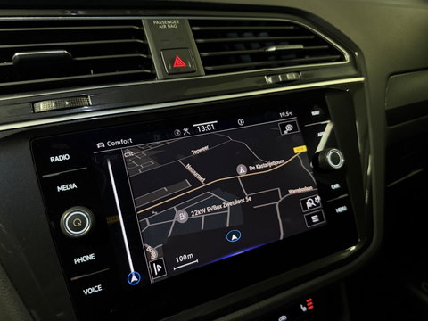 Volkswagen Tiguan 1.5 TSI R-Line Pano Head-up Trekhaak VOL!