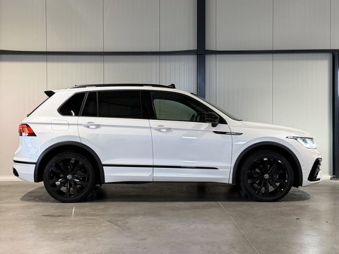 Volkswagen Tiguan 1.5 TSI R-Line Pano Head-up Trekhaak VOL!