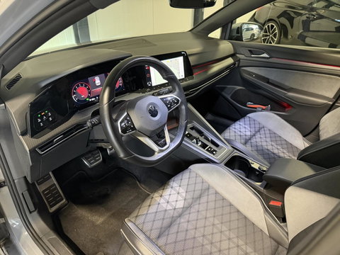 Volkswagen Golf 1.5 eTSI R-Line Pano Virtual Camera IQ Light