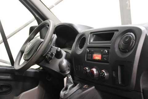 Renault Master 2.3 dCi VRIESWAGEN KOELWAGEN DAG NACHT Renault Master T35 2.3 dCi VRIESWAGEN KOELWAGEN DAG NACHT