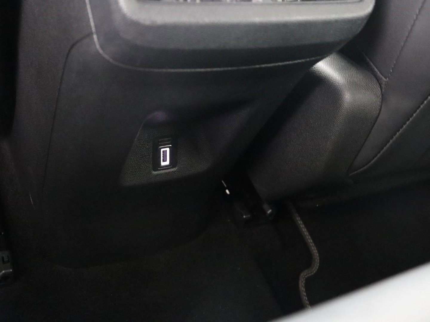 Citroën C5 Aircross 1.6 Plug-in Hybrid 225 Business Plus