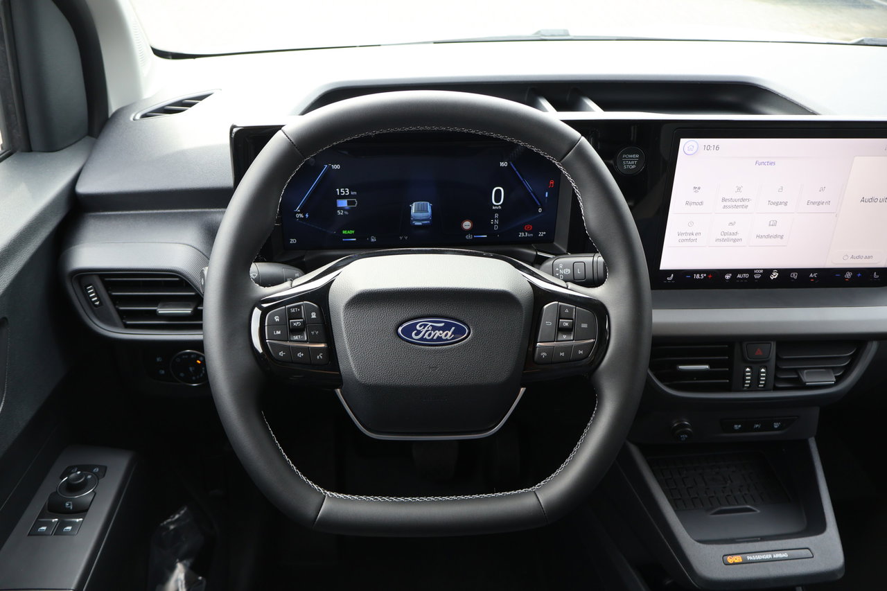 Ford Transit Courier