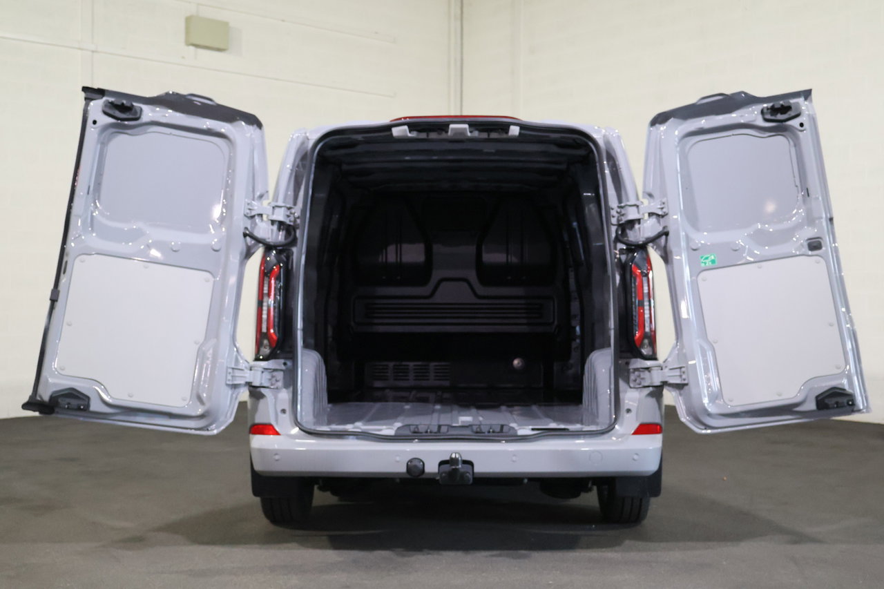 Ford E-Transit Custom