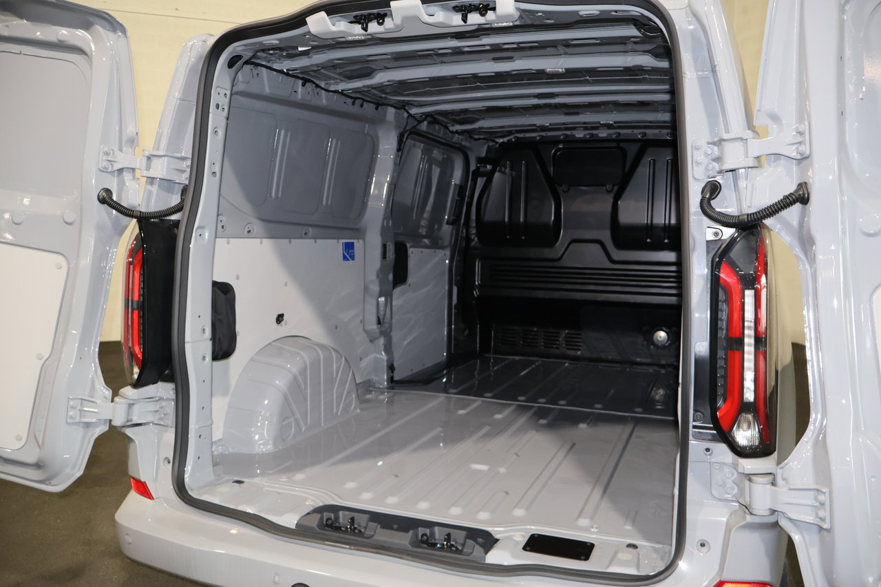 Ford E-Transit Custom