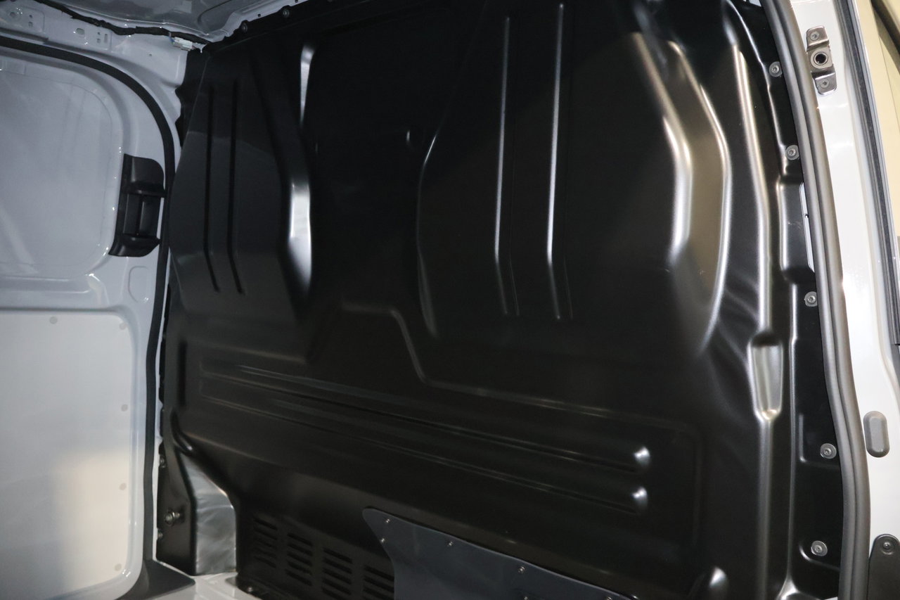 Ford E-Transit Custom