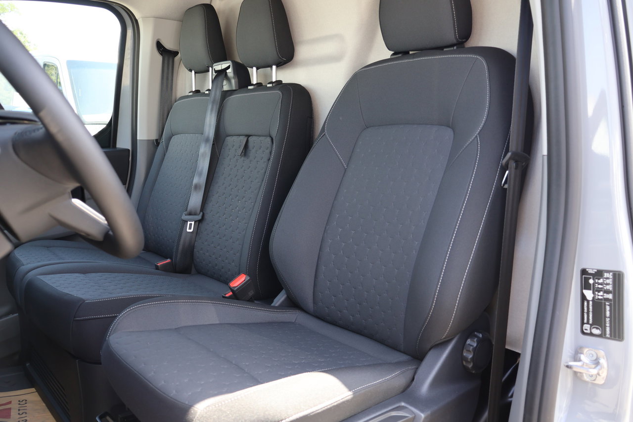 Ford E-Transit Custom