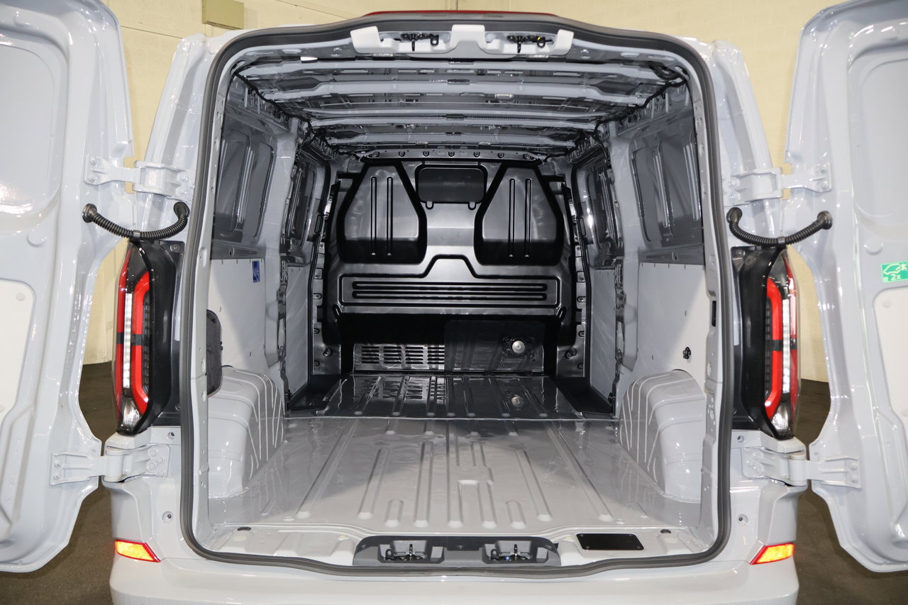 Ford E-Transit Custom