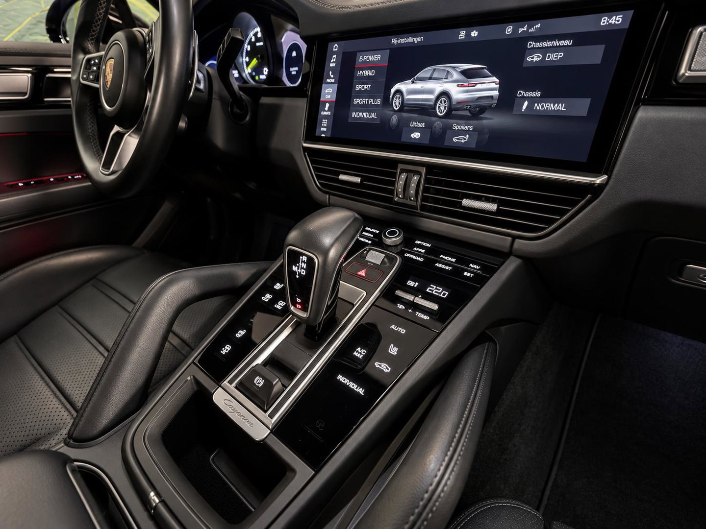 Porsche Cayenne Coupé 3.0 E-Hybrid luchtvering l trekhaak l Pano l