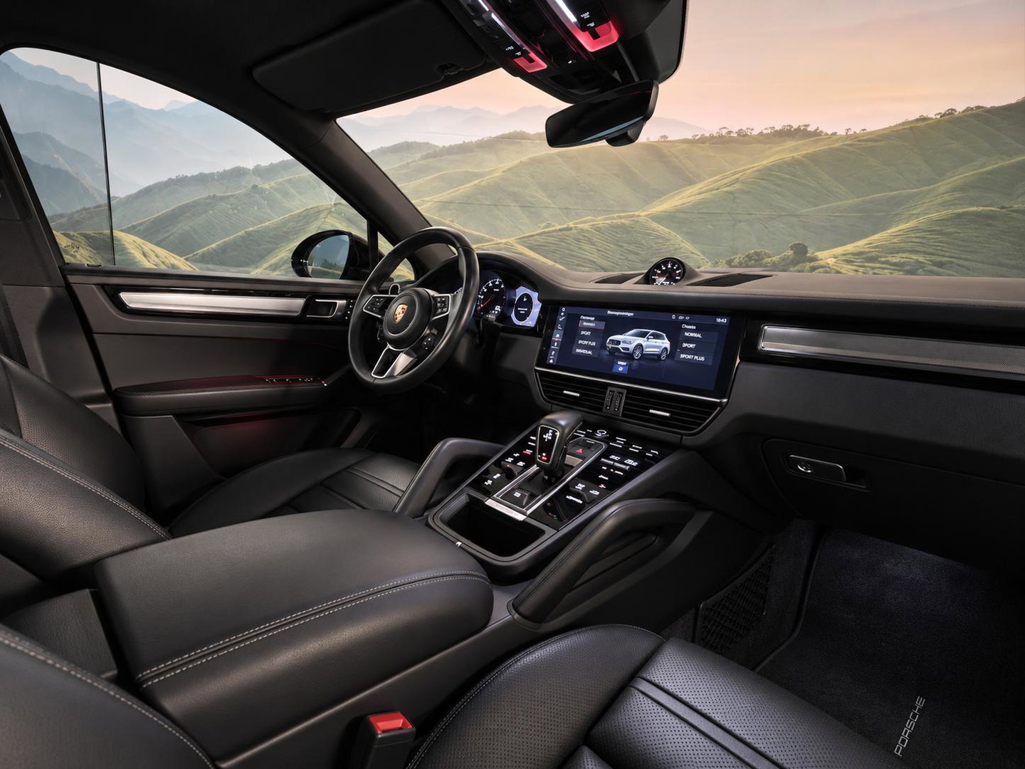 Porsche Cayenne Coupé 3.0 E-Hybrid luchtvering l trekhaak l Pano l
