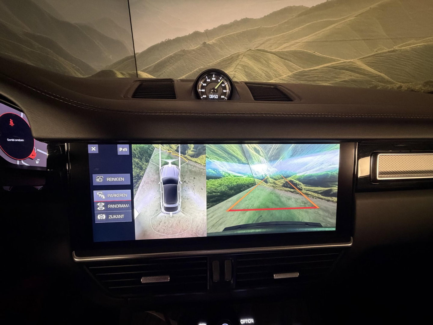 Porsche Cayenne Coupé 3.0 E-Hybrid luchtvering l trekhaak l Pano l