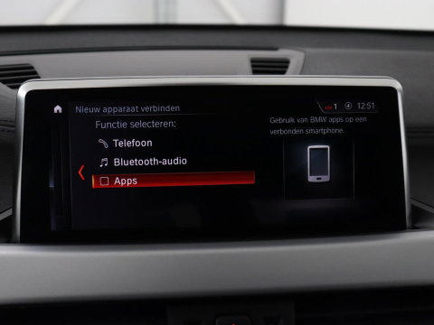 BMW X2 xDrive25e Executive | SOH 86,3% | Camera | Navigatie | Full LED | Park Assist | Climate control | Bluetooth | Cruise control | 18'' lichtmetalen velgen | PHEV | Plug In