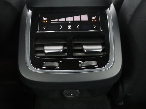Volvo V90 2.0 B4 R-Design