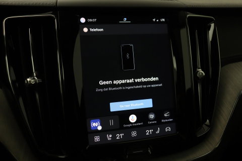 Volvo XC60 T6 Plug-in hybrid Inscription | Trekhaak | Panoramadak | Harman/Kardon | Head-up | Keyless