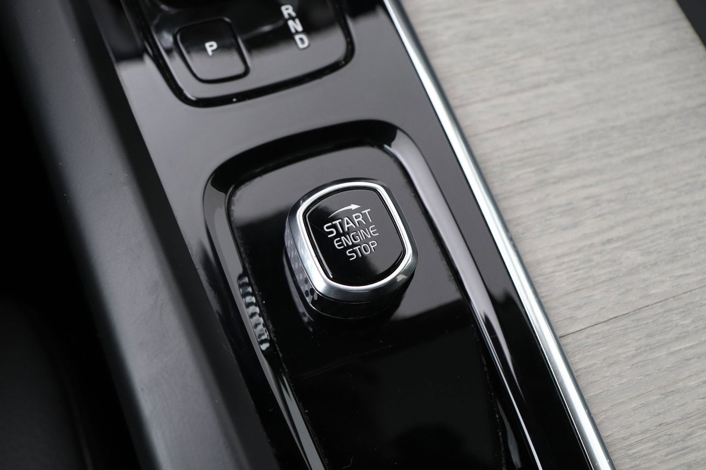 Volvo XC60 T6 Plug-in hybrid Inscription | Trekhaak | Panoramadak | Harman/Kardon | Head-up | Keyless