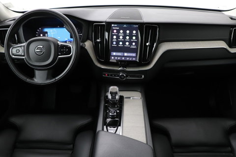 Volvo XC60 T6 Plug-in hybrid Inscription | Trekhaak | Panoramadak | Harman/Kardon | Head-up | Keyless