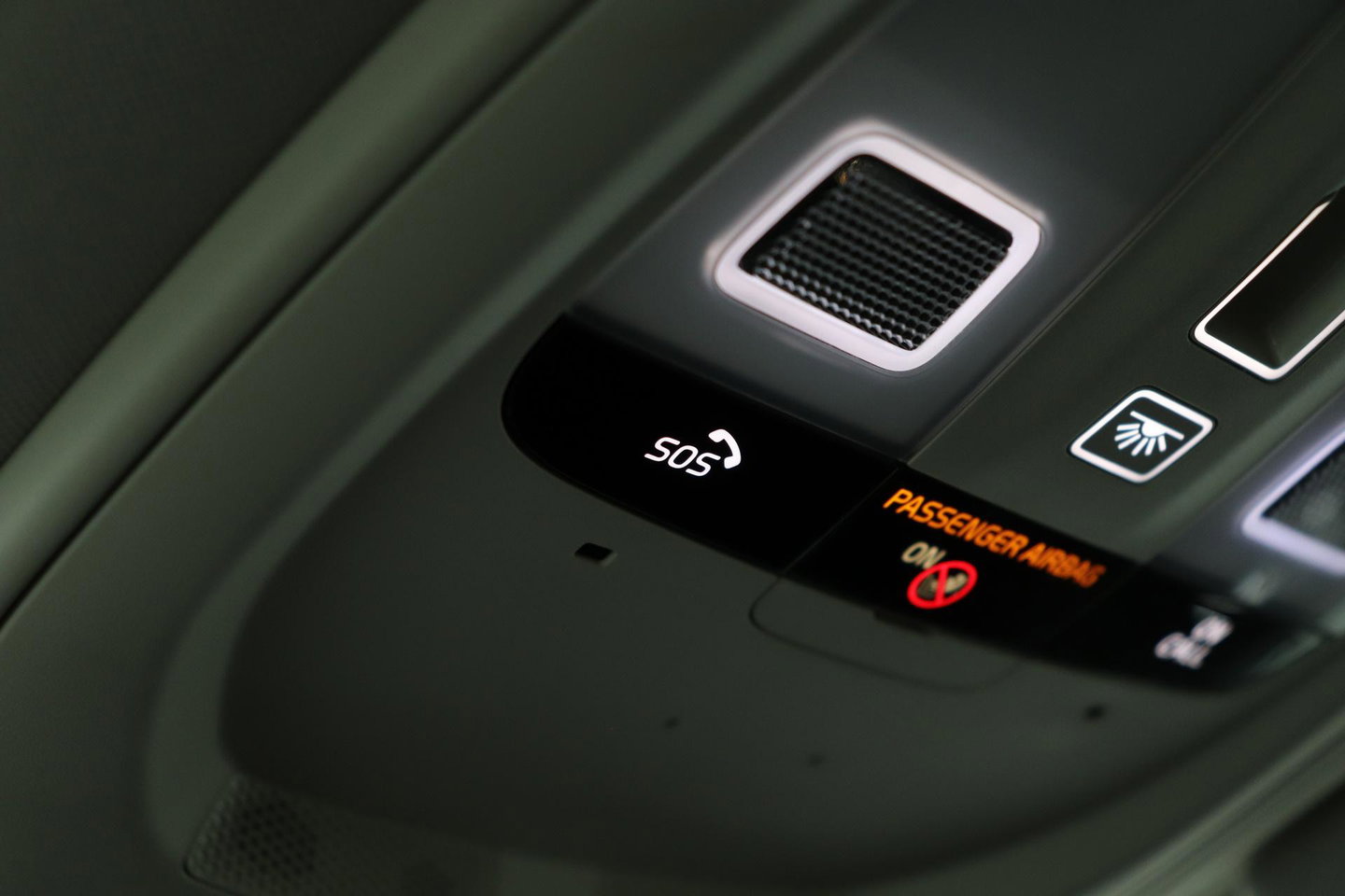 Volvo XC60 T6 Plug-in hybrid Inscription | Trekhaak | Panoramadak | Harman/Kardon | Head-up | Keyless