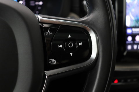 Volvo XC60 T6 Plug-in hybrid Inscription | Trekhaak | Panoramadak | Harman/Kardon | Head-up | Keyless
