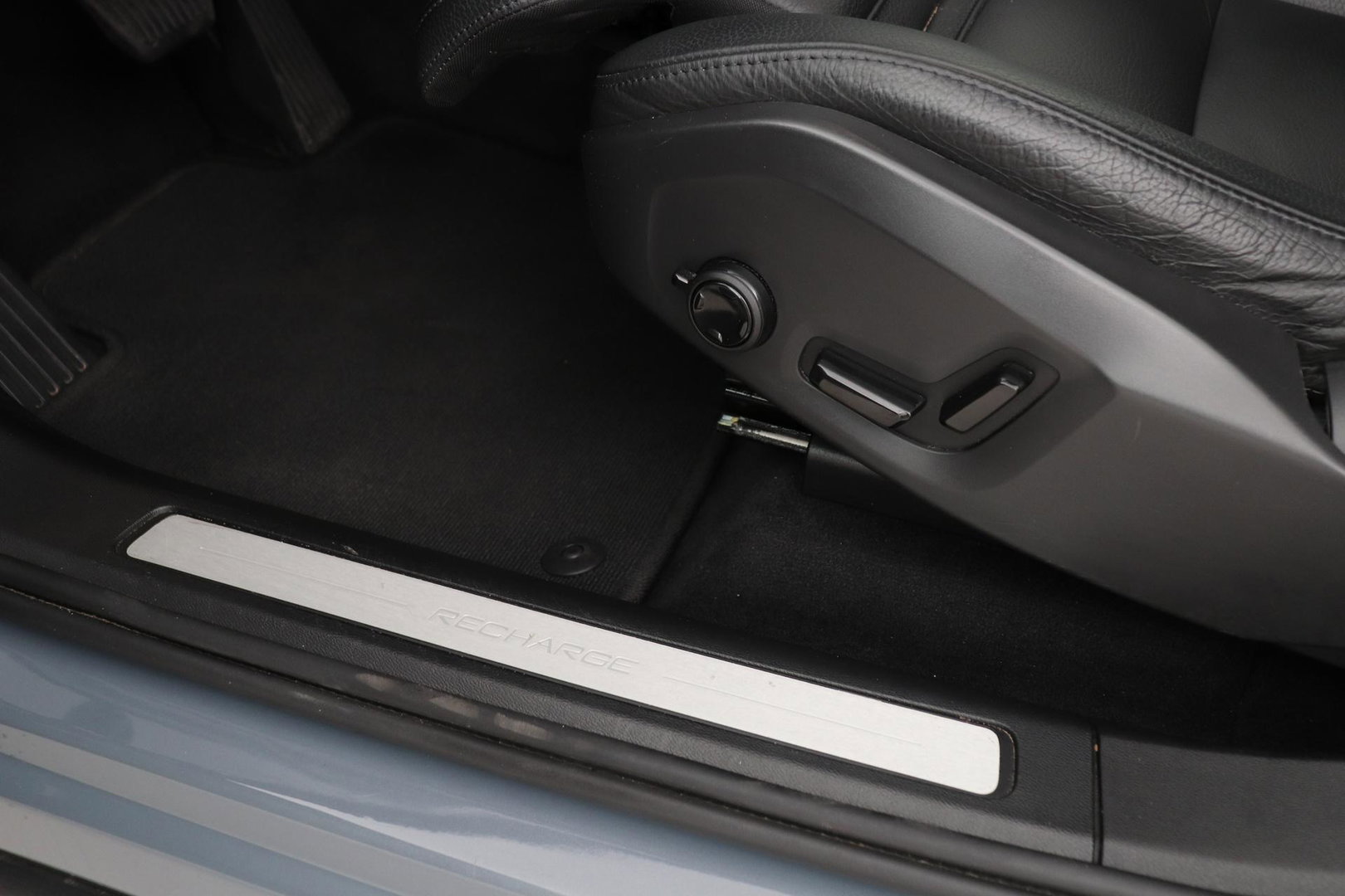 Volvo XC60 T6 Plug-in hybrid Inscription | Trekhaak | Panoramadak | Harman/Kardon | Head-up | Keyless