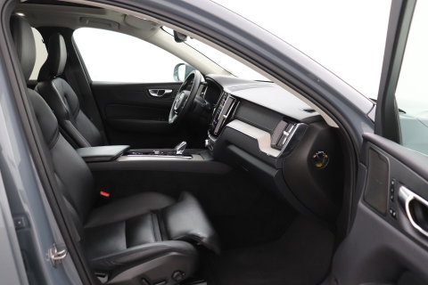 Volvo XC60 T6 Plug-in hybrid Inscription | Trekhaak | Panoramadak | Harman/Kardon | Head-up | Keyless