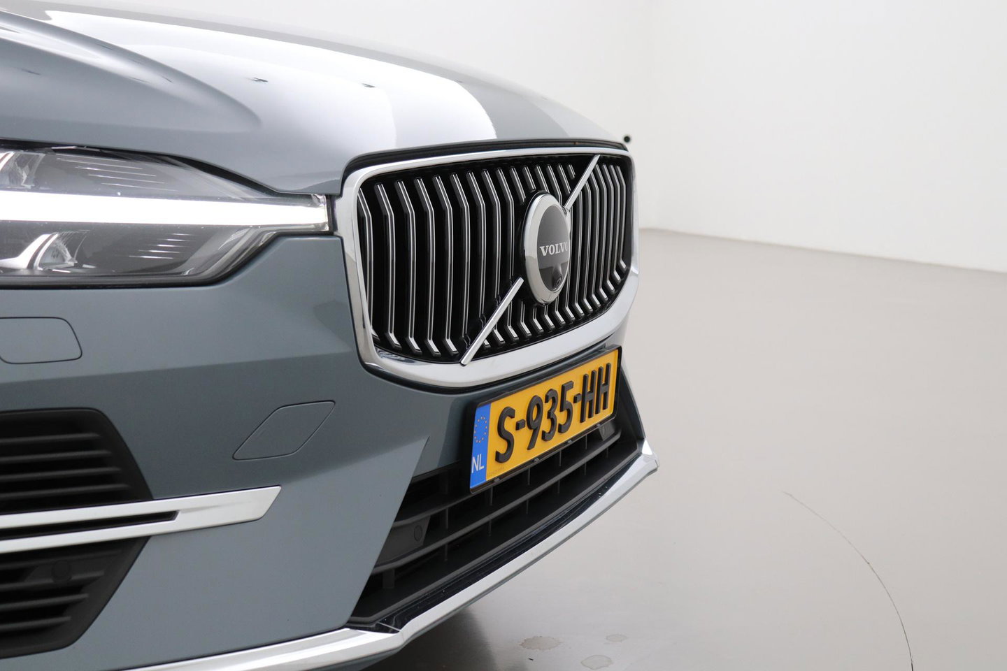 Volvo XC60 T6 Plug-in hybrid Inscription | Trekhaak | Panoramadak | Harman/Kardon | Head-up | Keyless
