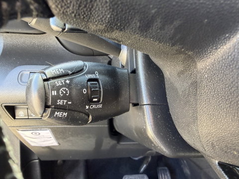 Toyota ProAce CITY Verso 1.2 Turbo 130pk Active Long 7 persoons / rolstoel lift / vaste prijs rijklaar € 24.950 marge / lease vanaf € 407 / automaat / camera / grijs metallic / dubbele schuifdeur / euro 6