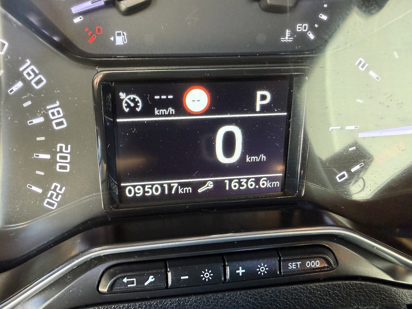 Toyota ProAce CITY Verso 1.2 Turbo 130pk Active Long 7 persoons / rolstoel lift / vaste prijs rijklaar € 24.950 marge / lease vanaf € 407 / automaat / camera / grijs metallic / dubbele schuifdeur / euro 6